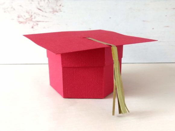 Crafting the Perfect Graduation Cap Gift Box: A Complete Guide to Personalized Academic Celebrations